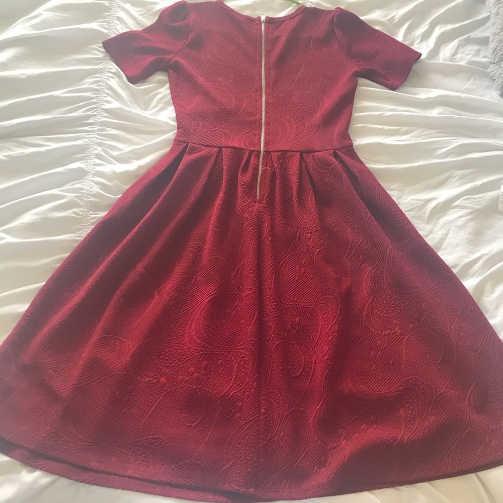 Lularoe Amelia size S .